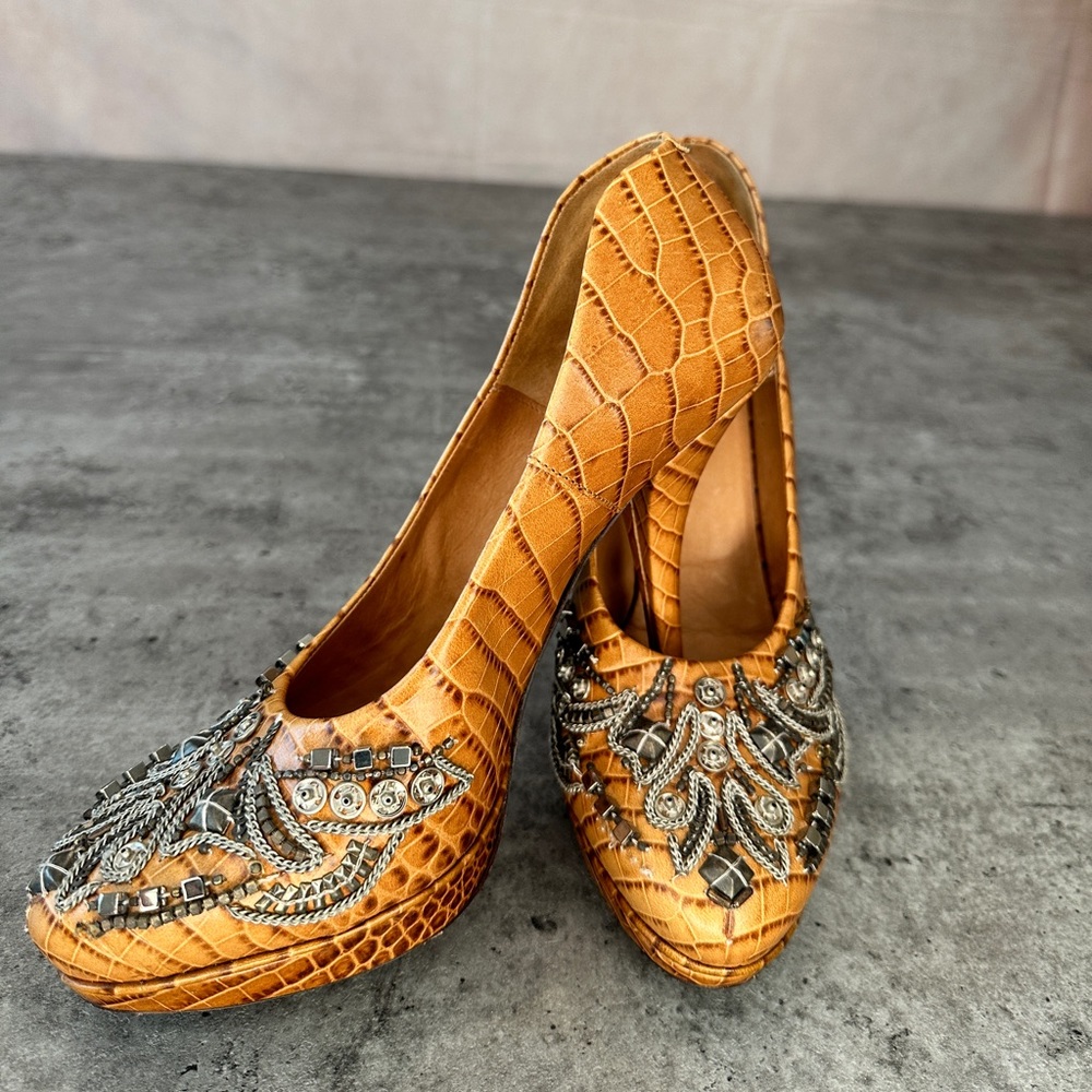 39.5 or 9 shoes. Dries Van Noten heels
